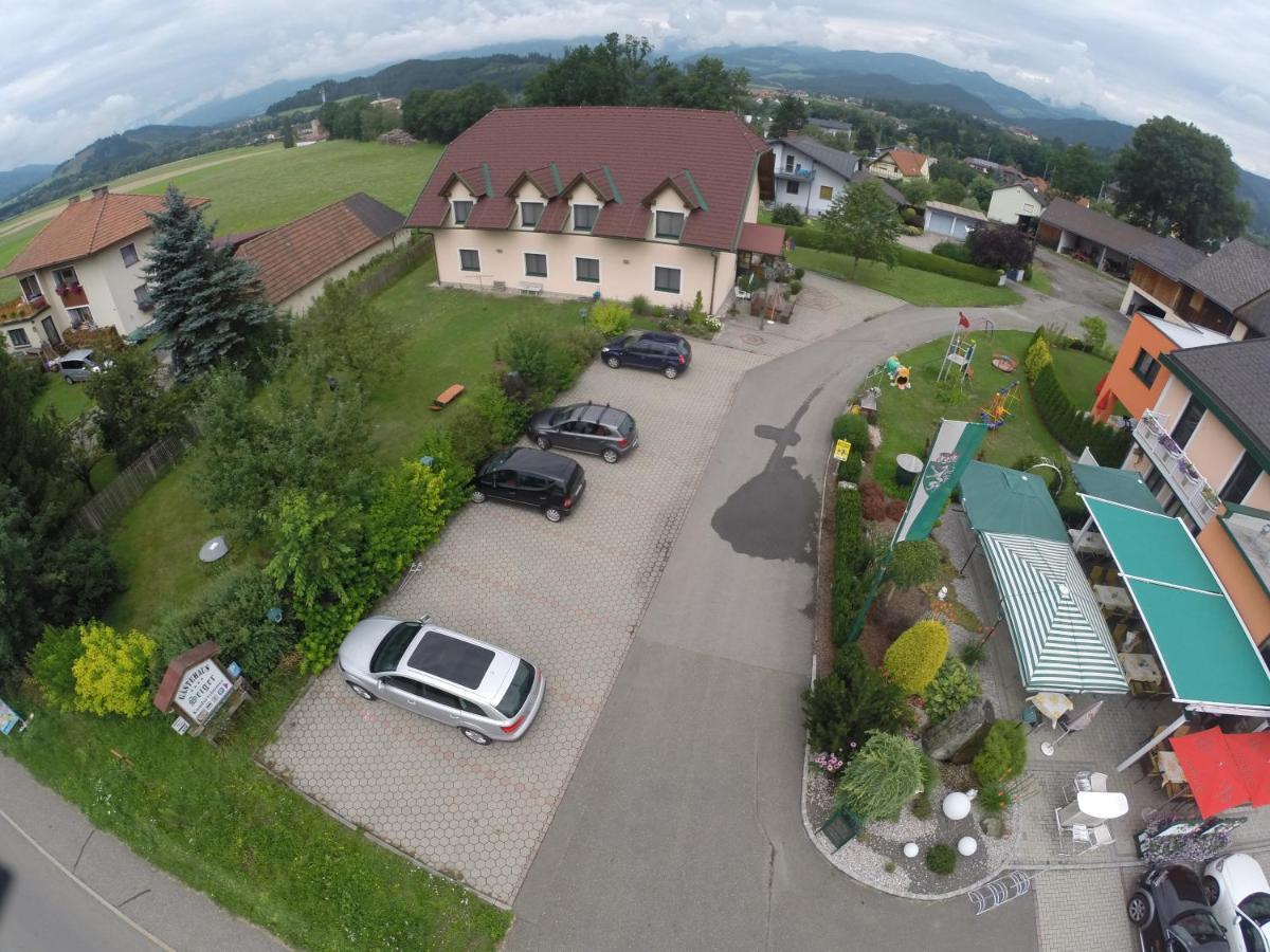 Restaurant Gaestehaus Seiger Sankt Lorenzen bei Knittelfeld Exterior foto