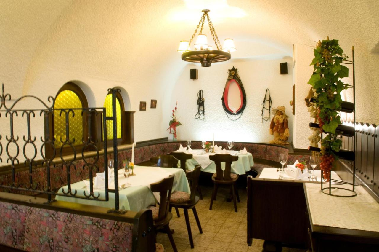 Restaurant Gaestehaus Seiger Sankt Lorenzen bei Knittelfeld Exterior foto
