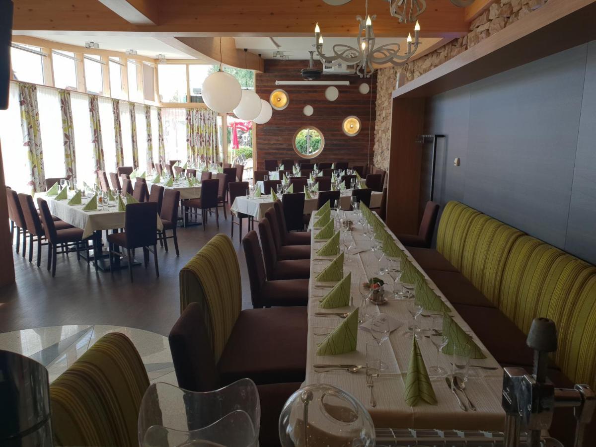 Restaurant Gaestehaus Seiger Sankt Lorenzen bei Knittelfeld Exterior foto